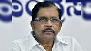 ப.சி, சிவக்குமார்... அடுத்த குறி பரமேஸ்வரா... 2-வது நாளாக கர்நாடகாவில் இன்றும் வருமானவரி சோதனை 