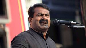 இவர்களை பச்சை மட்டையை எடுத்து அடித்து முதுகு தோலை உரிக்க வேண்டும்.. சீமான் ஆவேசம் 