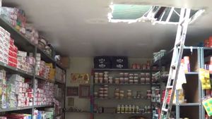 திருடர்களுக்கு வந்த திடீர் பயம்.. கடைக்குள் புகுந்து கம்ப்யூட்டர்கள் கொள்ளை!