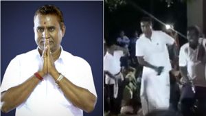 தானேனே தானேனன்னே..   என்னா ஒரு டான்ஸ்.. வேலுமணிக்கு ஒயிலாட்டமும் தெரிஞ்சுருக்கு.. சூப்பரப்பு!