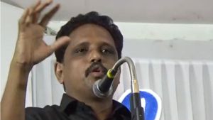 கீழடி 5-ம் கட்ட  அகழாய்வுகள் முடிவுகளில் இன்ப அதிர்ச்சி காத்திருக்கிறது: சு. வெங்கடேசன் எம்.பி. 