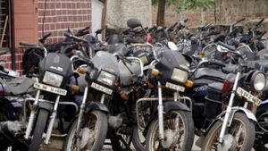 வண்டி வேணுமா.. 104 வாகனங்கள் ஏலத்துக்கு வருது.. திருச்சி காவல்துறையை  உடனே அணுகுங்க! 