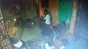 வீட்டிலிருந்து வெளியே வந்த நில புரோக்கர்.. இழுத்துப் போட்டு வெட்டித் தள்ளிய கும்பல்!