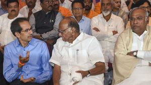 நாங்கள் 162 பேர்.. மகாராஷ்டிராவில் சிவசேனா கூட்டணி உருவாக்கிய புது வாசகம்.. தேசிய அளவில் டிரெண்ட்! 