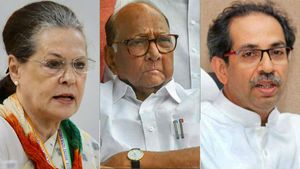 பாஜக- சிவசேனா சேர்ந்தது மகா கூட்டணி.. அப்போ காங்- என்சிபி- சிவசேனா கூட்டணிக்கு என்ன பெயர் தெரியுமா? 