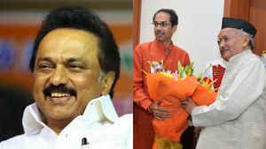 உத்தவ்தாக்கரே அழைப்பை ஏற்று மும்பை செல்கிறார் மு.க.ஸ்டாலின்... நாளை பதவியேற்பு விழா 