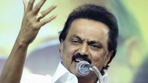 பெரியாரின் சிந்தனைகள் உள்ளவரை திமுகவை எந்த கொம்பனாலும் அசைக்க முடியாது.. ஸ்டாலின் அதிரடி! 