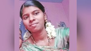 ஏங்க இப்படி குடிக்கறீங்க.. மனம் நொந்த மனைவி.. 2 குழந்தைகளுக்கு விஷம் தந்து.. உயிரை விட்ட பரிதாபம்! 