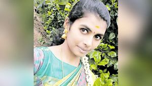 வயலில் கிடந்த கவுசிகா சடலம்.. பைக்கில் மர்ம நபர்.. வீடியோ காலில் பேசியது யாருடன்.. பரபரக்கும் சேலம் 