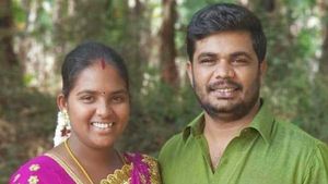 23 வயசுதான் நிரஞ்சனாவுக்கு.. அரிவாளால் வெட்டி சாய்த்த விபரீதம்.. கணவரும் உடந்தை.. இப்போது சிறையில்! 