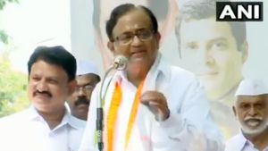 உங்க வேலையை நீங்க பாருங்க.. எங்க வேலையை நாங்க பார்த்துக்கிறோம்.. கேரளாவில் கொந்தளித்த ப.சிதம்பரம் 