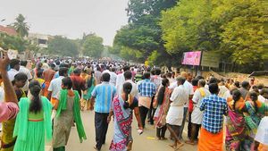 கார்த்திகை தீப திருவிழா - திருவண்ணாமலையில் அசைவ ஹோட்டல்கள் திறக்க தடை