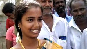 வயசு 22.. பேரு சிவசங்கரி.. பிரசிடென்ட் போஸ்ட்டுக்கு நிக்கறேன்.. சேவையே என் ஆசை.. இளம்வேட்பாளர் நறுக்