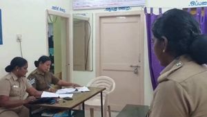இந்தியாவின் தலைசிறந்த 10 காவல் நிலையங்கள் பட்டியலில் தேனி காவல் நிலையம்! 