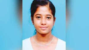 அழுகிய நிலையில் நிவேதா.. சிதைந்த முகம்.. வெளியே நீட்டிய எலும்பு.. வேலூரில் பரபரப்பு! 