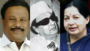 எம்.ஜி.ஆர்.தாத்தா... ஜெயலலிதா பாட்டி... அமைச்சர் திண்டுக்கல் சீனிவாசன் சிரிப்பு பேச்சு 
