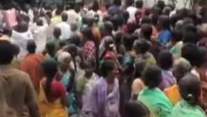விஜயலட்சுமி பதவி ஏற்க எதிர்ப்பு.. கடலூரில் ஊரே திரண்டு போராட்டம்.. நீதிமன்றத்தில் வழக்கு