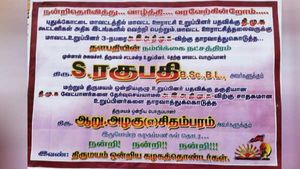 திமுக வெற்றியை அதிமுகவுக்கு தாரைவார்ப்பு... புதுக்கோட்டையில் போஸ்டர் சர்ச்சை 