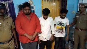 வெளிநாட்டு அமைப்பிடமிருந்து ரூ 300 கோடி பரிசு.. விவசாயியிடம் ரூ 1.17 கோடி மோசடி செய்த கும்பல் கைது 