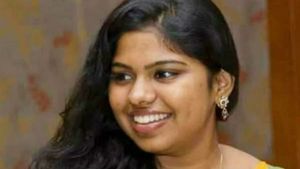 தரதரவென இழுத்து.. சரமாரி கத்தி குத்து.. கனடாவில் தாக்குதலுக்குள்ளான தமிழ் பெண்.. ஷாக்கில் குன்னூர்! 