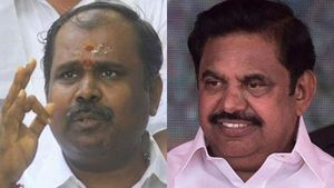 எடப்பாடியார் நினைத்தால் ராக்கெட் எடுத்துக்கிட்டு நிலவில் ஆம்ஸ்ட்ராங் போல் இறங்குவார்.. அமைச்சர் பலே!