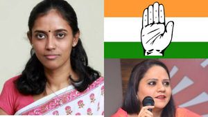 ரேஸில் முந்துகிறார் ஜோதிமணி.. அடிக்க போகிறது யோகம்.. தமிழக மகிளா காங்கிரஸ் தலைவியாகிறாரா? 