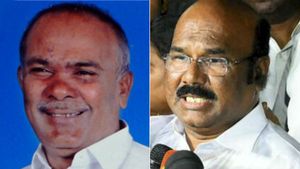 ஒவ்வொரு ஞாயிற்றுக்கிழமையும் அந்த ஓட்டலுக்கு போறீங்களே ஏன்? ஜெயக்குமாருக்கு அப்பாவு கேள்வி 