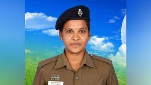 கண்வலிக்கிழங்கு விதையை அரைத்து குடித்த பெண் போலீஸ் வள்ளியம்மாள்.. பரிதாப பலி! 