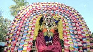 தைப்பூசத்தில் உலா வந்த ஜங்க் புட் முருகர்.. கலக்கிய விழிப்புணர்வு.. அசத்திய புதுச்சேரி! 