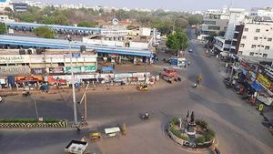 22மணி நேர ஊரடங்கு.. முழு ஒத்துழைப்பு அளித்த திருச்சி மக்கள்.. எப்படி இருந்தது திருச்சி 