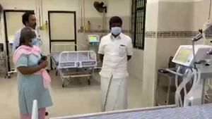 திருச்சி மருத்துவமனையில் கொரோனா தனிமைப்படுத்தப்பட்ட மையத்தில் 5 பேர் அனுமதி 