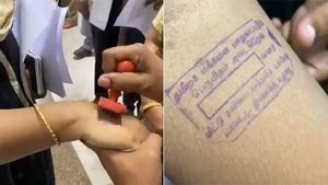  துபாயிலிருந்து தமிழகம் வந்த 155 பயணிகள்.. கைகளில் முத்திரை.. மதுரை விமான நிலையத்தில் முதல்முறையாக! 