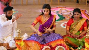 500 கோடியில் திருமணம்.. 9 நாட்களுக்கு அசத்தல் மெனு.. கலக்கும் கர்நாடக அமைச்சர்.. மோடிக்கும் அழைப்பு 