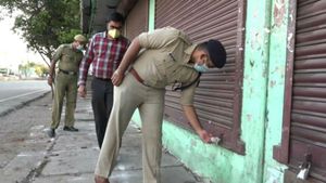 ஊரடங்கிலும் படுஜோராக 