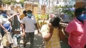 ஊரடங்குக்கு ஊருக்குத்தான்.. வாட்ஸ்அப் மூலம் மது விற்பனை.. குவார்ட்டர் 150 ரூபாய்.. பீர் 200! 