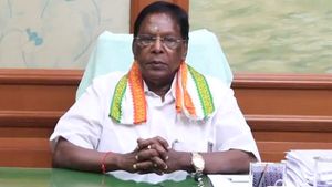 புதுச்சேரியிலும் ஏப்ரல் 30 ஆம் தேதி ஊரடங்கு நீட்டிப்பு.. முதல்வர் நாராயணசாமி அறிவிப்பு 