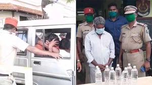 அடங்காத குடிகாரர்கள்.. ரயில் தண்டவாளத்தில் விற்பனை.. கடையை உடைத்து 500 லிட்டர் சாராயம் திருட்டு! 