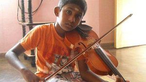 வீட்டிலிருந்தபடியே 