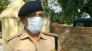 உ.பி.யில் இரு சாதுக்கள் அடித்துக் கொலை.. கடவுளின் சித்தம் என கூறிய கஞ்சா ஆசாமி கைது 