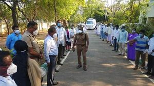 விழுப்புரத்தில் மீன் வியாபாரிக்கு கொரோனா.. வாங்கி  சாப்பிட்டவர்கள் பீதி.. மார்க்கெட்டுக்கு சீல்! 