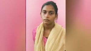 எனக்கு பொறக்காத குழந்தை.. லாவண்யாவோட ஜாலியாவும் இருக்க முடியலை.. அதான்.. 2வது கணவரின் ஷாக் முடிவு!