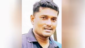 திருமணமான 6 மாதத்தில் புதுச்சேரியில் காவலர் தூக்கிட்டு தற்கொலை.. போலீஸ் விசாரணை 