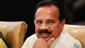 ஊருக்குத்தான் ரூல்ஸா.. விதிமீறல் சர்ச்சை.. செம விளக்கம் கொடுத்த மத்திய அமைச்சர் சதானந்த கவுடா 