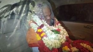 திடீரென இறந்த சாமியார்.. உட்கார்ந்த நிலையில் தூக்கி வந்த சிஷ்யர்கள்.. அடக்கம் செய்ய எதிர்த்த கிராமம்
