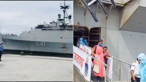 மாலத்தீவில் இருந்து 508 தமிழர்கள் உட்பட 700 பேருடன் தூத்துக்குடி வந்தடைந்தது ஐஎன்எஸ் ஜலஸ்வா கப்பல் 