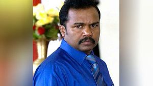 3,000 சிங்கள ராணுவ வீரர்கள் படுகொலை செய்ததாக ஒப்புதல்- விசாரணைக்கு கருணா ஆஜராக மறுப்பு