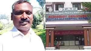 முருகனுக்கு டீ வாங்க போன மனைவி.. அந்நேரம் பார்த்து வெட்டி தள்ளிய கும்பல்.. அதிர்ந்த மதுரை ஜிஎச்