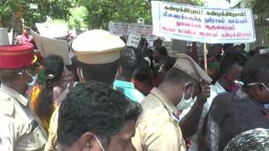 புதுச்சேரி.. கிரண்பேடிக்கு எதிராக திரண்ட மீனவர்கள்.. அதிமுக சட்டமன்ற உறுப்பினர் உட்பட 500 பேர் கைது 