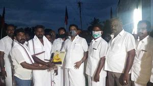 பாஜக தலைவர் எல்.முருகனுக்கு டஃப் கொடுக்கும் திமுக மாவட்டப் பொறுப்பாளர்...! 