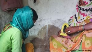 வெறும் 200 ரூபாய் சம்பளம்.. அதுவும் வேணும்னா.. படுக்கையை பகிருமாறு மிரட்டப்படும் சிறுமிகள்.. ஷாக்! 